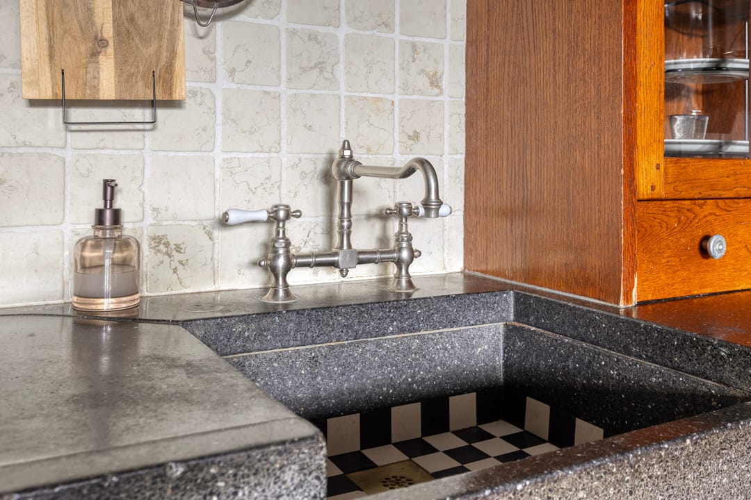 Photo 17 of Van Loëstraat 33