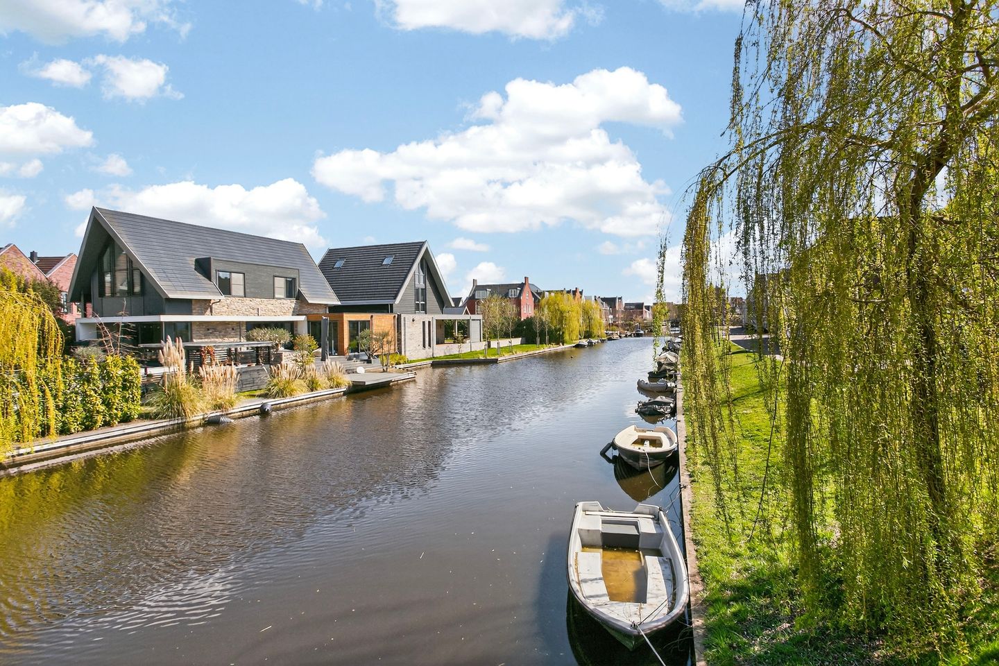 Modern Terraced House with Luxury Finishes and Own Parking in Vathorst — 46