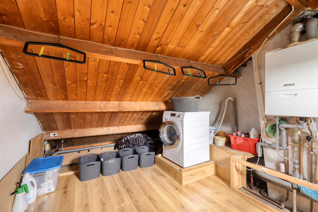 Photo 32 of Van Loëstraat 33