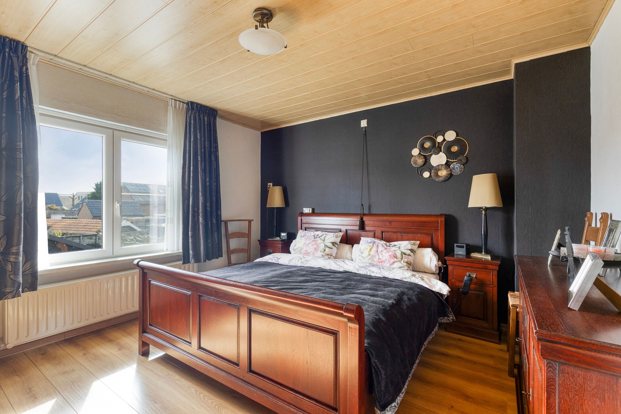 Photo 21 of Van Loëstraat 33