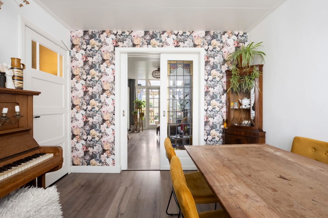 Foto 11 van Floresstraat 89