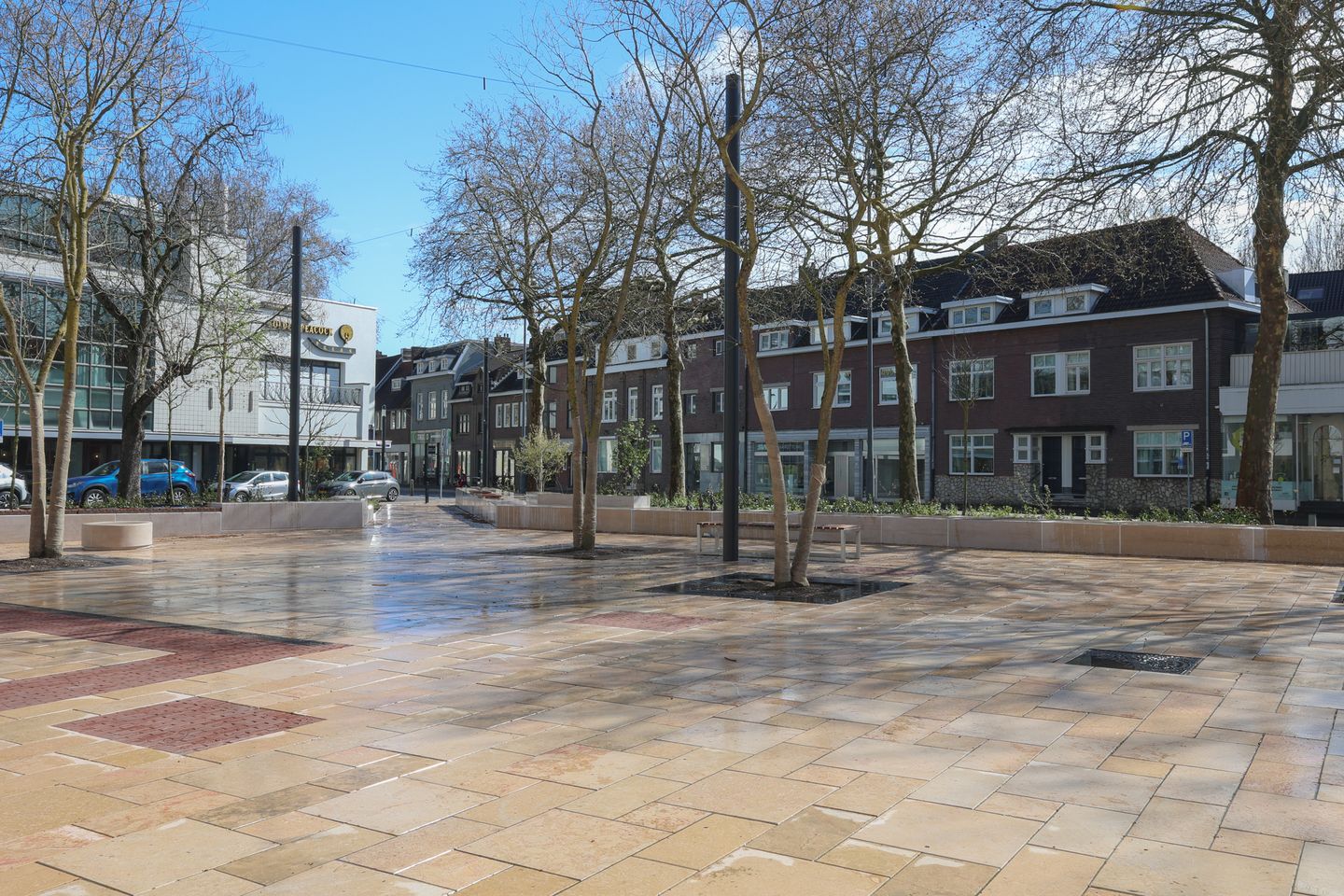 Foto 34 van Raadhuisplein 15