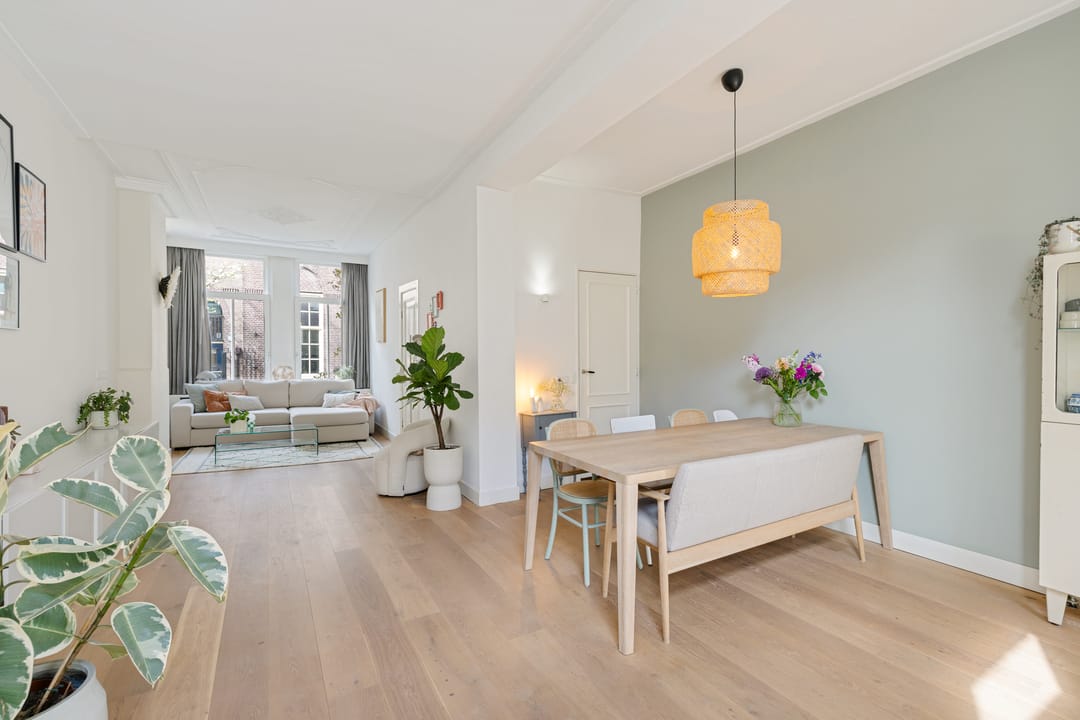 Photo 11 of Adriaanstraat 49