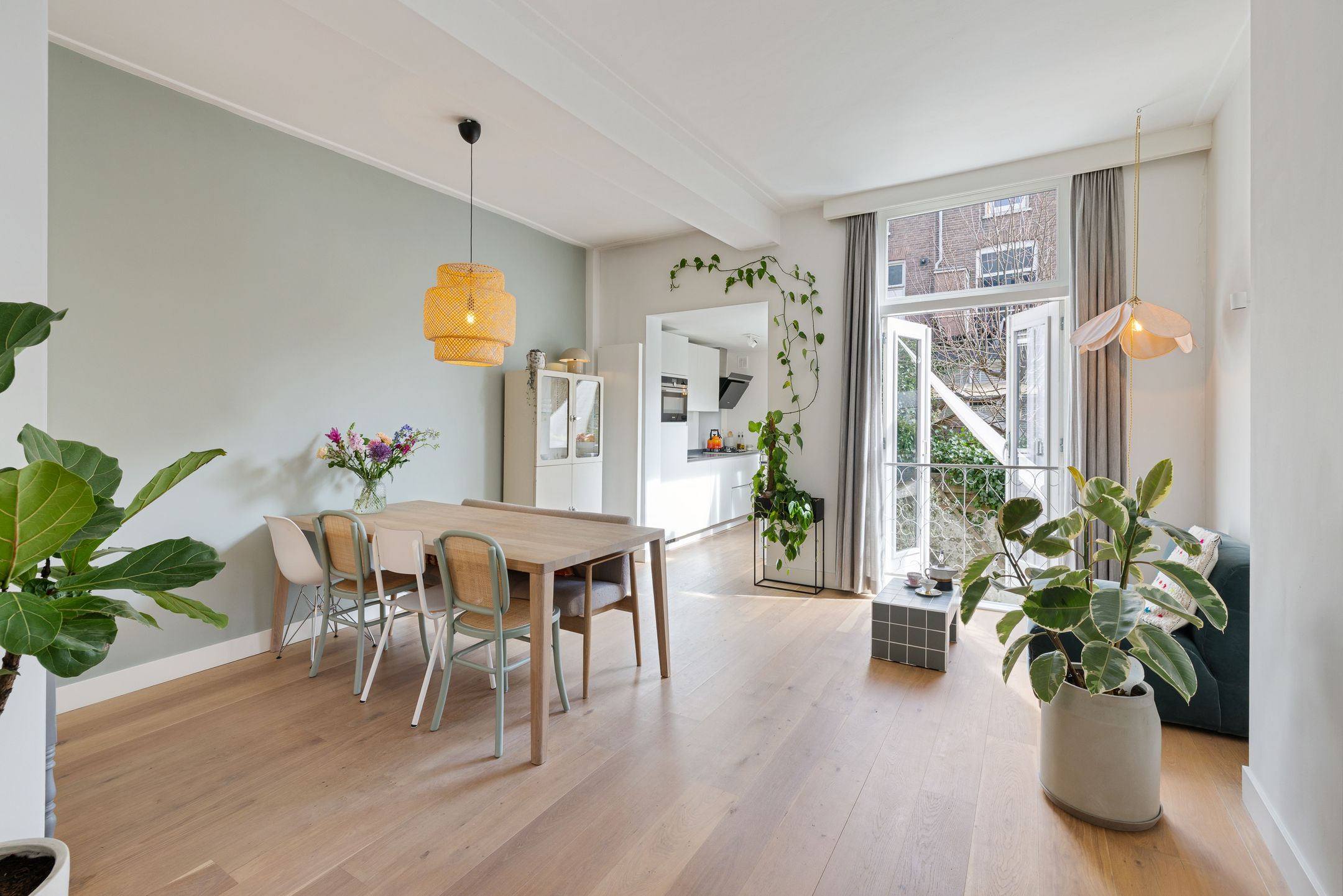 Photo 24 of Adriaanstraat 49