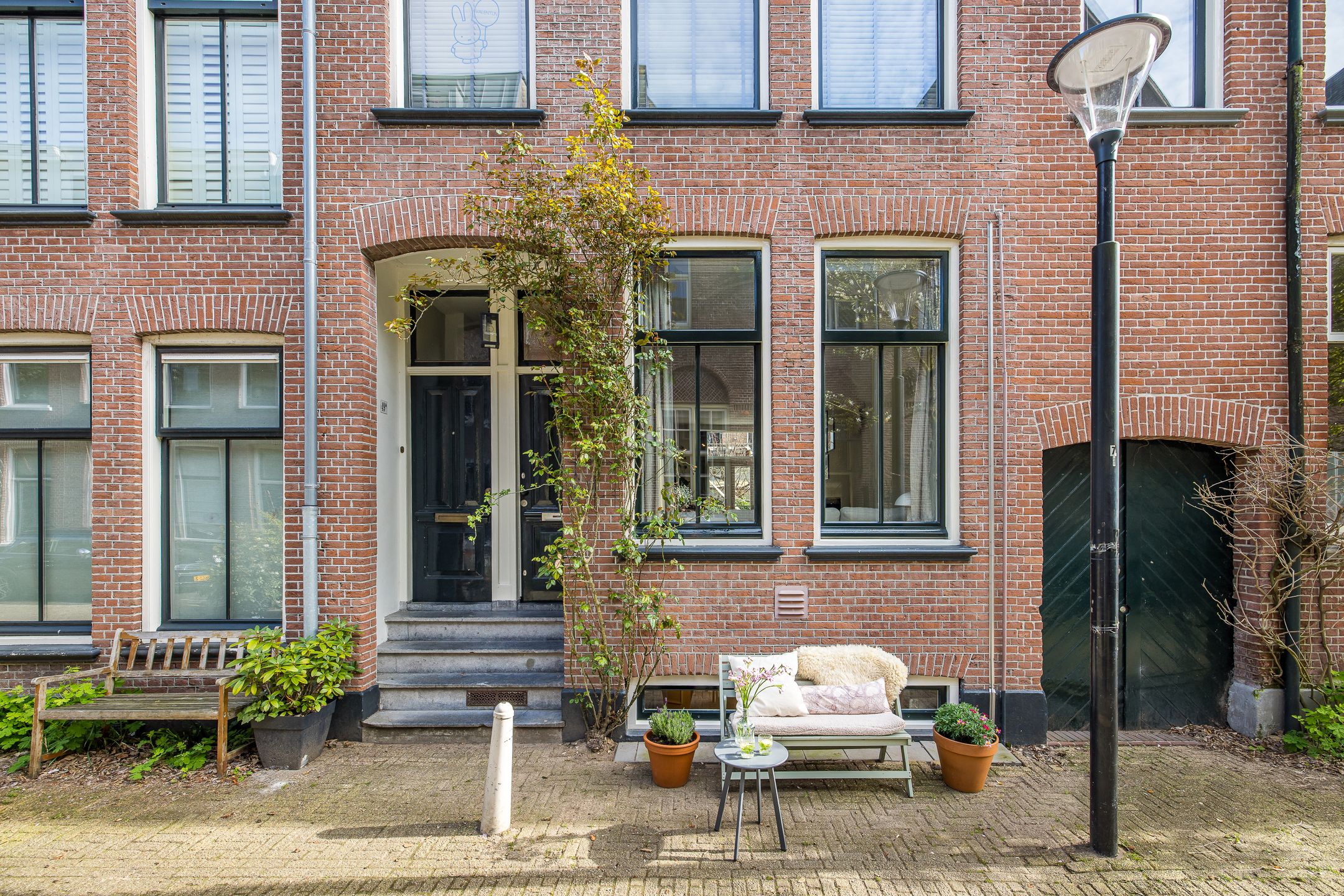 Photo 6 of Adriaanstraat 49