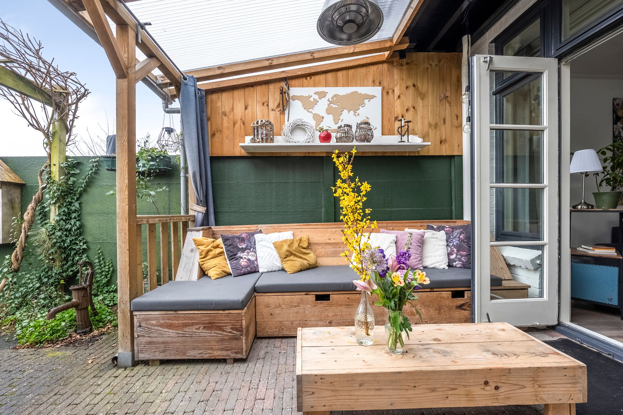 Foto 24 van Floresstraat 89