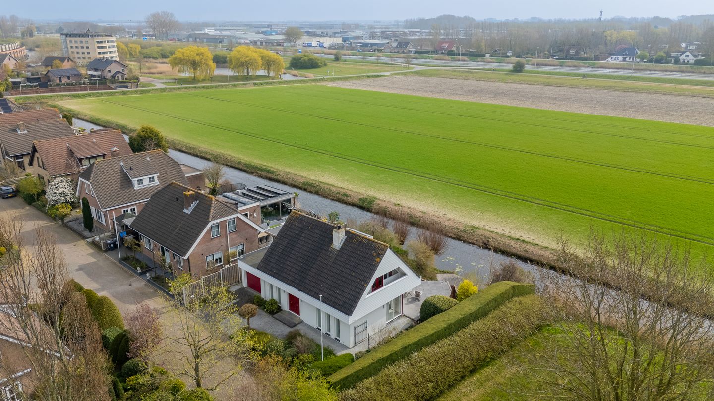 Foto 40 van Bachstraat 6