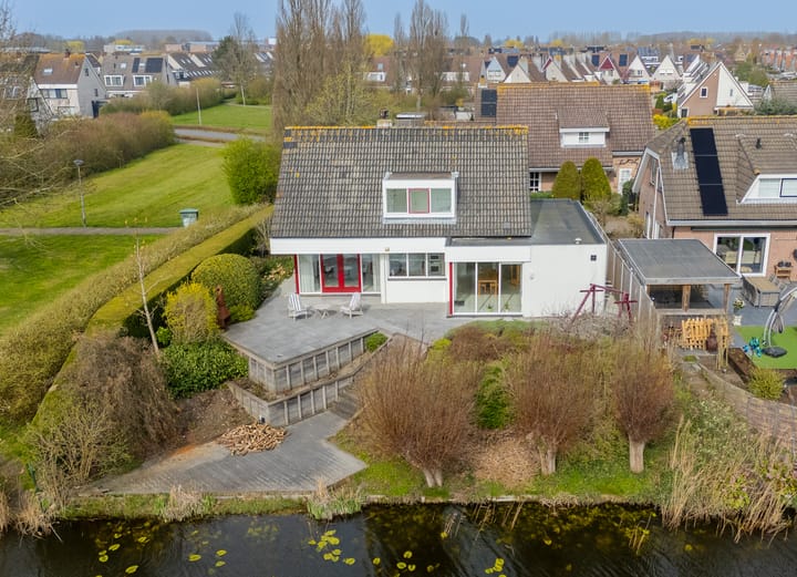 Photo 4 of Bachstraat 6