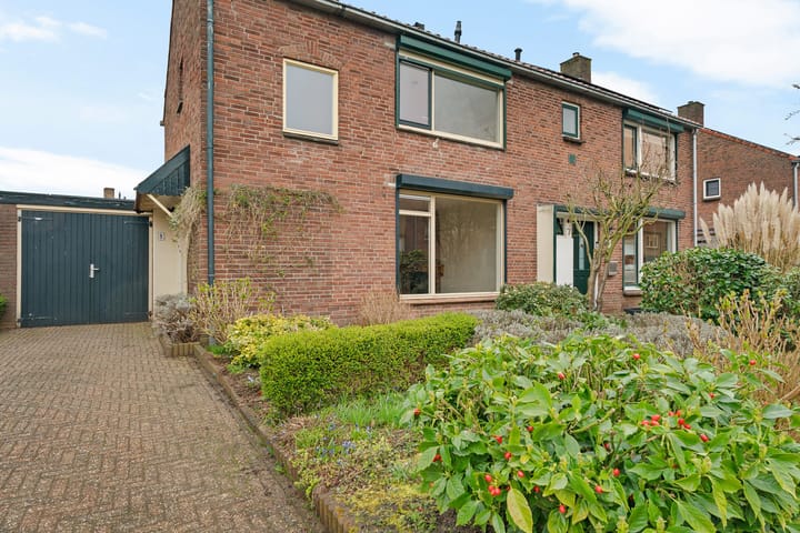 Foto 4 van Hellenkamp 5