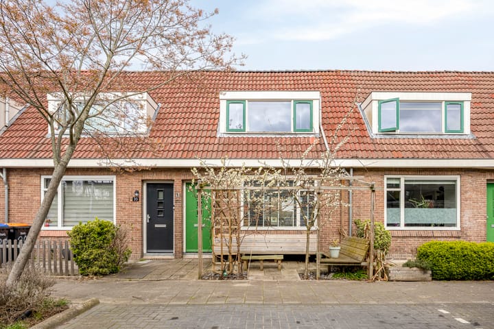 Photo 2 of Rozenstraat 18