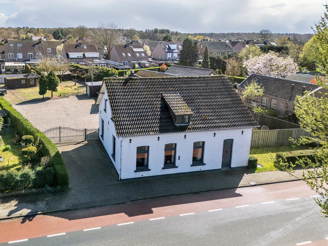 Photo 1 of Mgr Aertsstraat 28