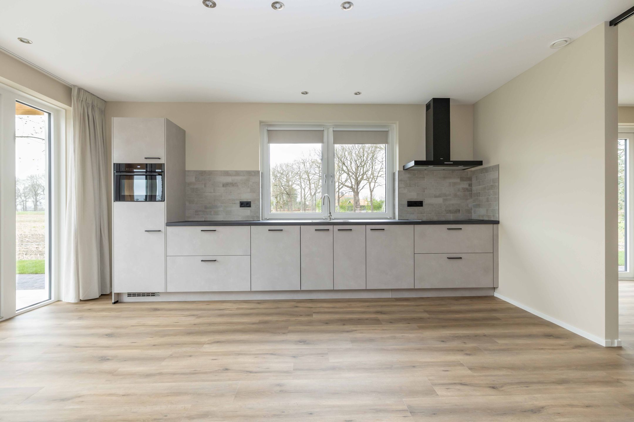Move-in Ready Luxury New Build Villa in a Peaceful Rural Setting — 15