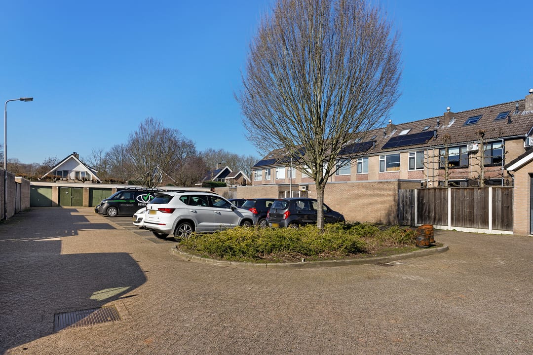 Photo 32 of Beethovenstraat 37