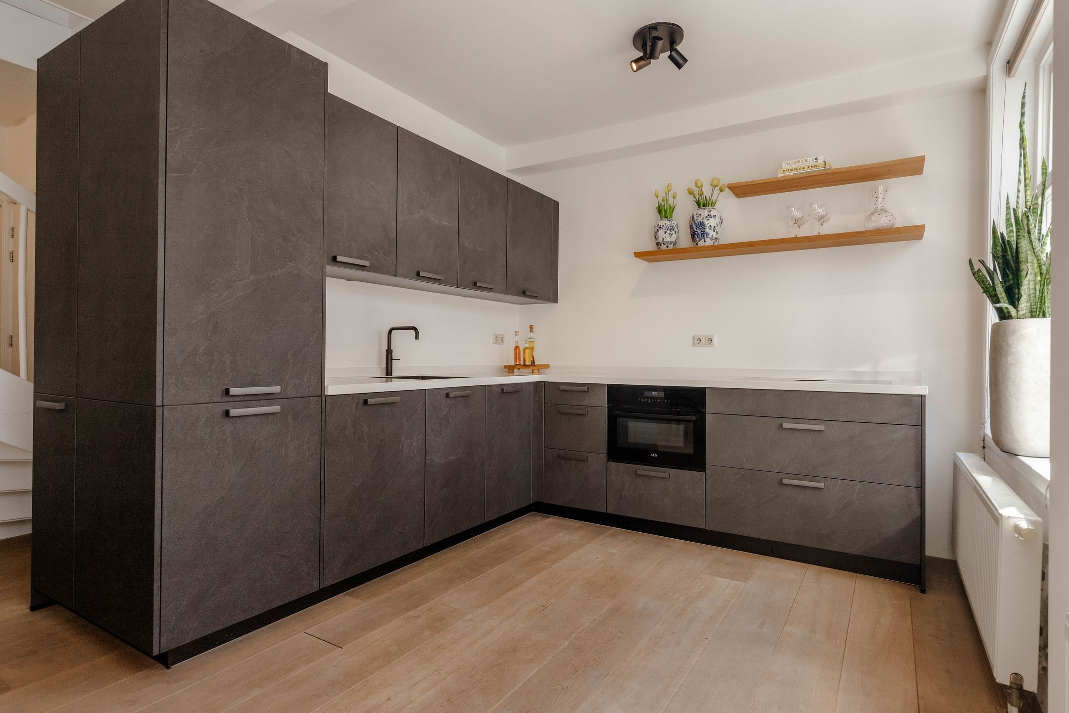 Foto 12 van Vechtstraat 183-1