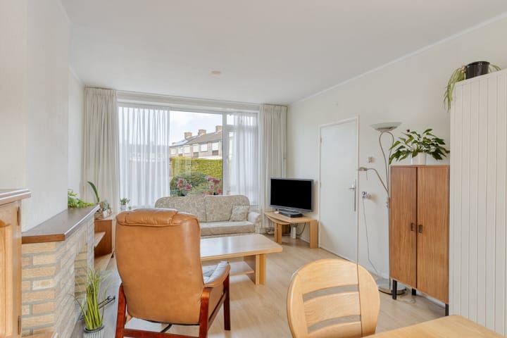 Photo 2 of Roemer Visscherstraat 4