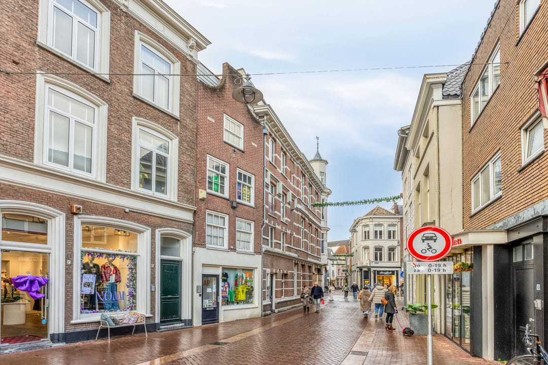 Foto 32 van Achter het Verguld Harnas 3-B