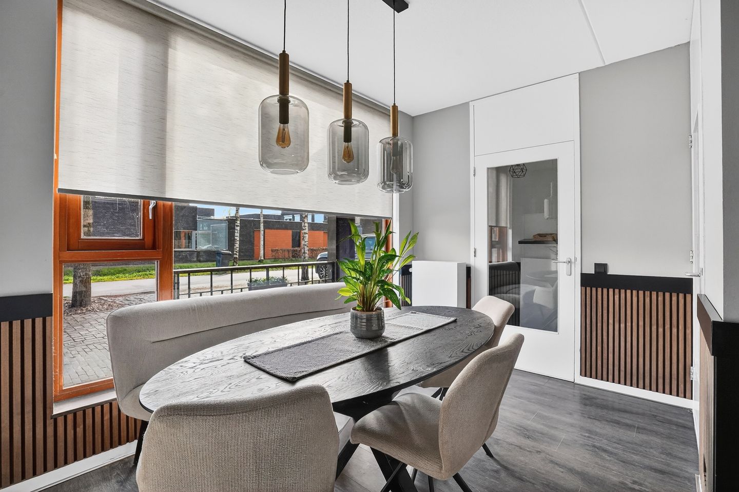 Spacious Five-Bedroom Terraced Home with Garden in Eindhoven — 14