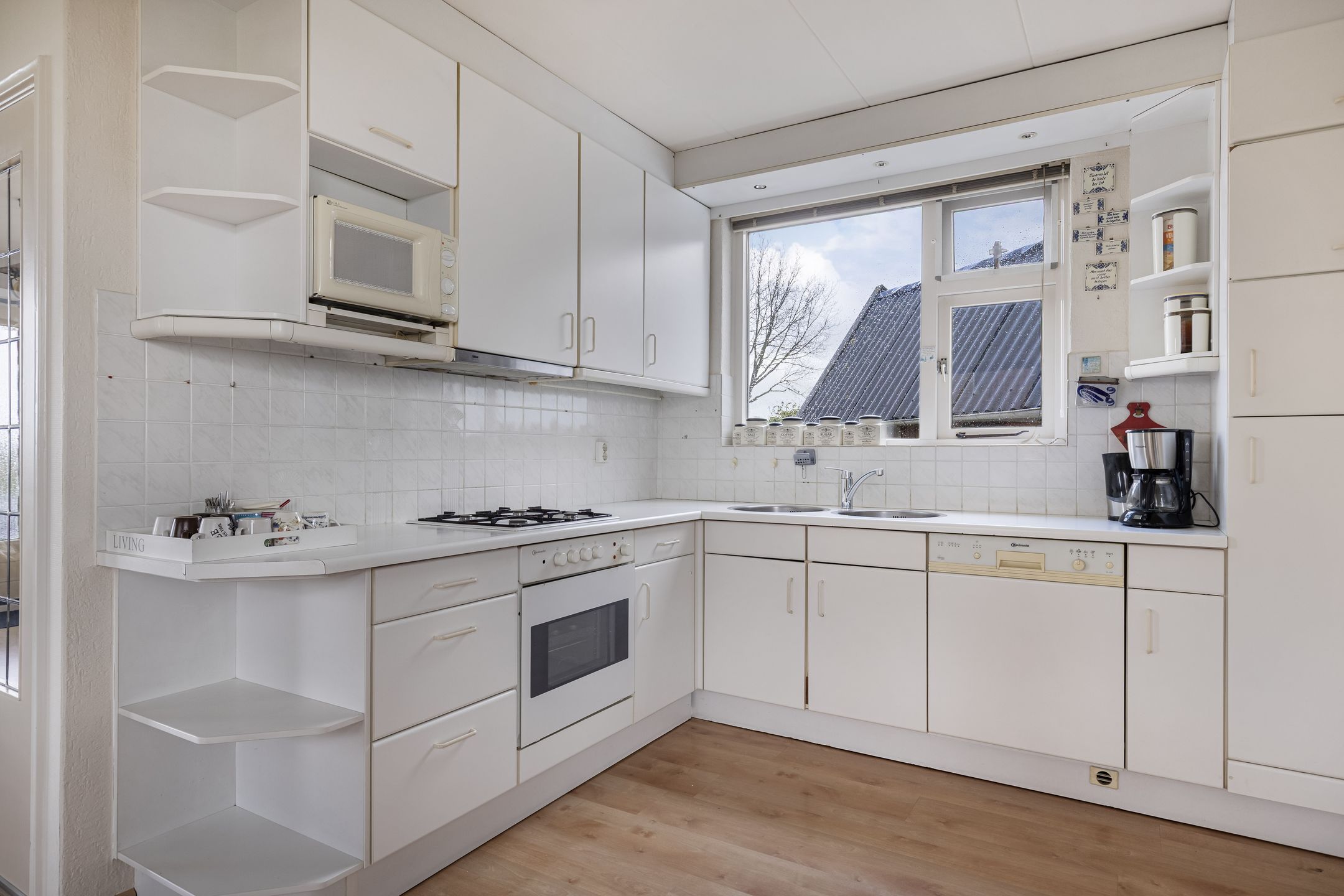 Foto 15 van Domela Nieuwenhuisweg 63