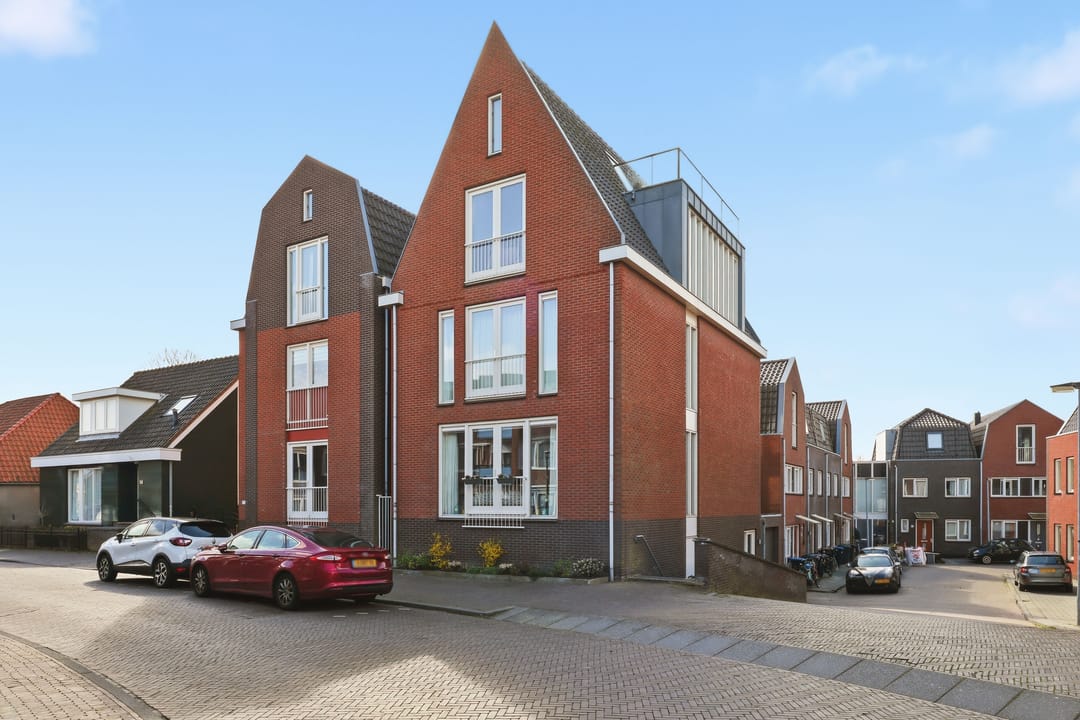 Foto 1 van Zuiddijk 130