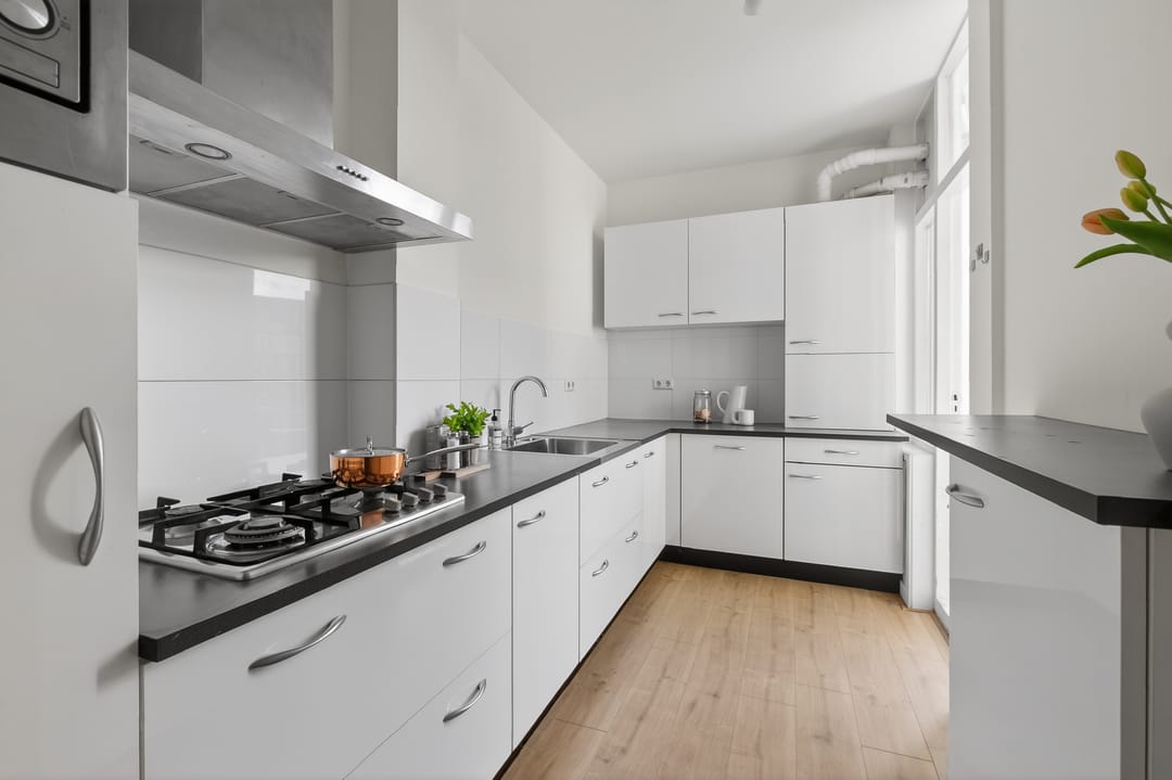 Foto 8 van Hoofdweg 132-1