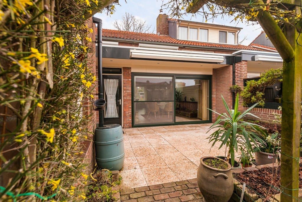 Extended semi-detached house with garage and deep garden in Gemert-Oost — 25