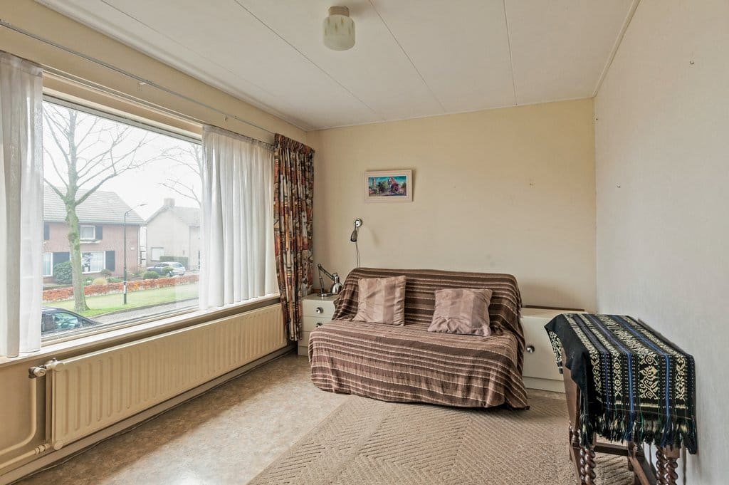 Photo 21 of Burgemeester Rietmanstraat 36