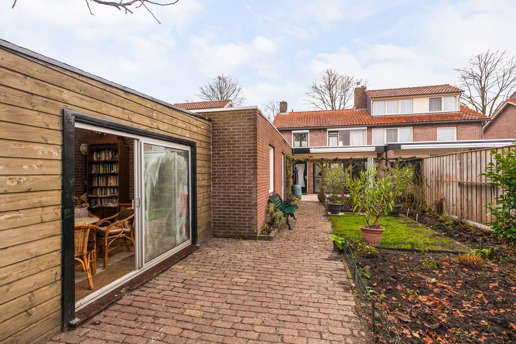 Extended semi-detached house with garage and deep garden in Gemert-Oost — 22