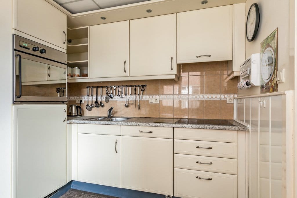 Photo 14 of Burgemeester Rietmanstraat 36