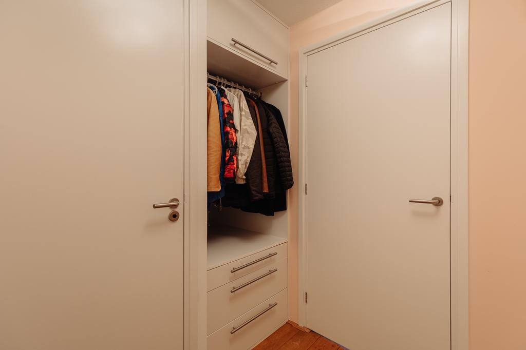 Photo 14 of Schinkelhavenkade 15