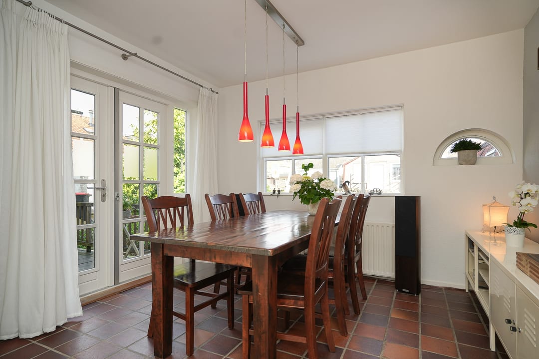 Charming historic terraced house with garage in centre of Leerdam — 23