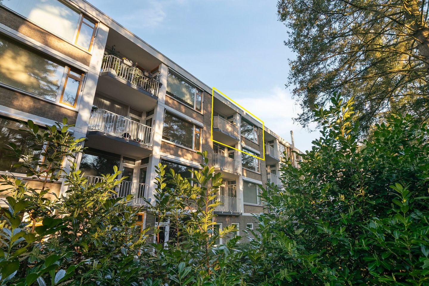 Foto 1 van Koningin Wilhelminalaan 2-A36