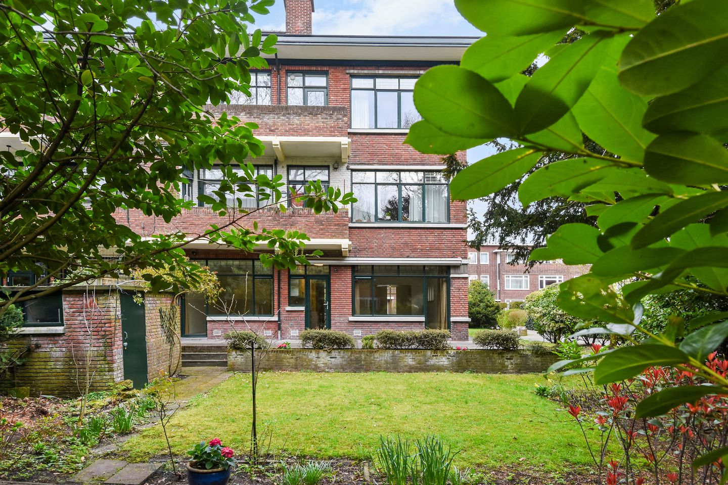 Photo 10 of Schoutenstraat 49