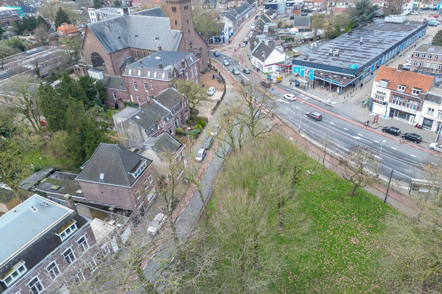 Bekijk foto 2 van Korvelplein 176