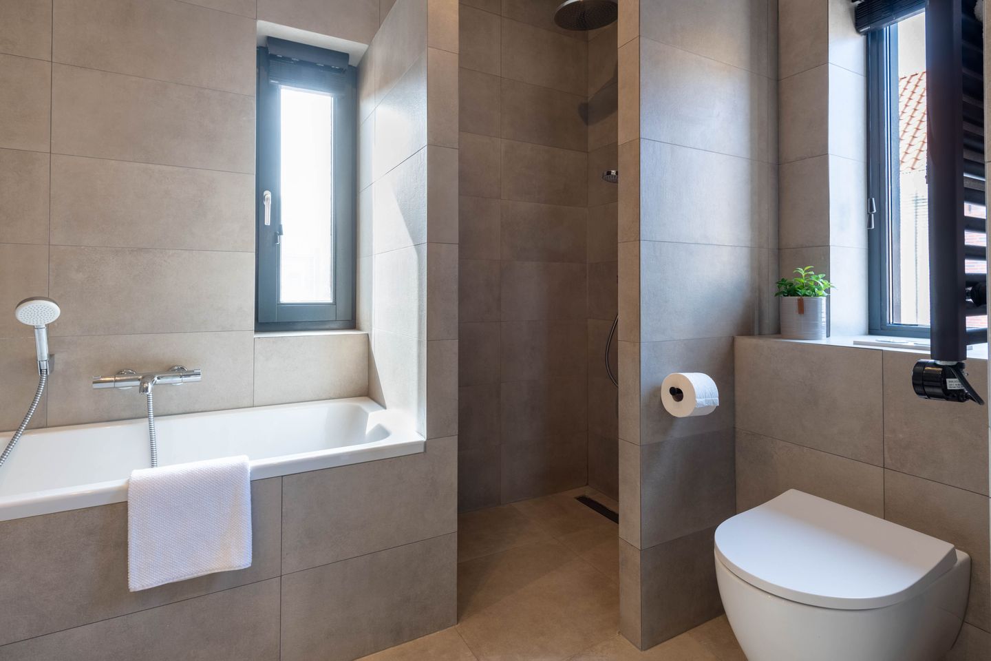 Photo 29 of Kattenstaart 4