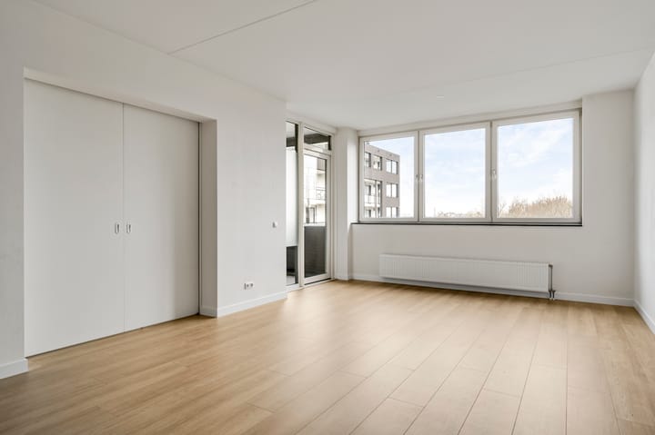 Appartement te koop: Achter de Cattentoren 11, Roermond