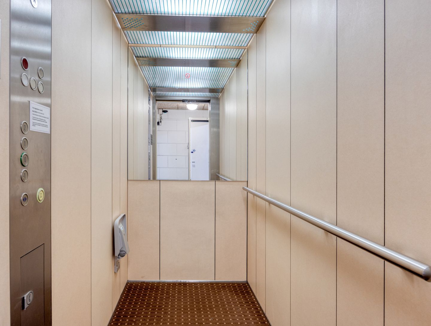 Photo 29 of Zeshoven 39