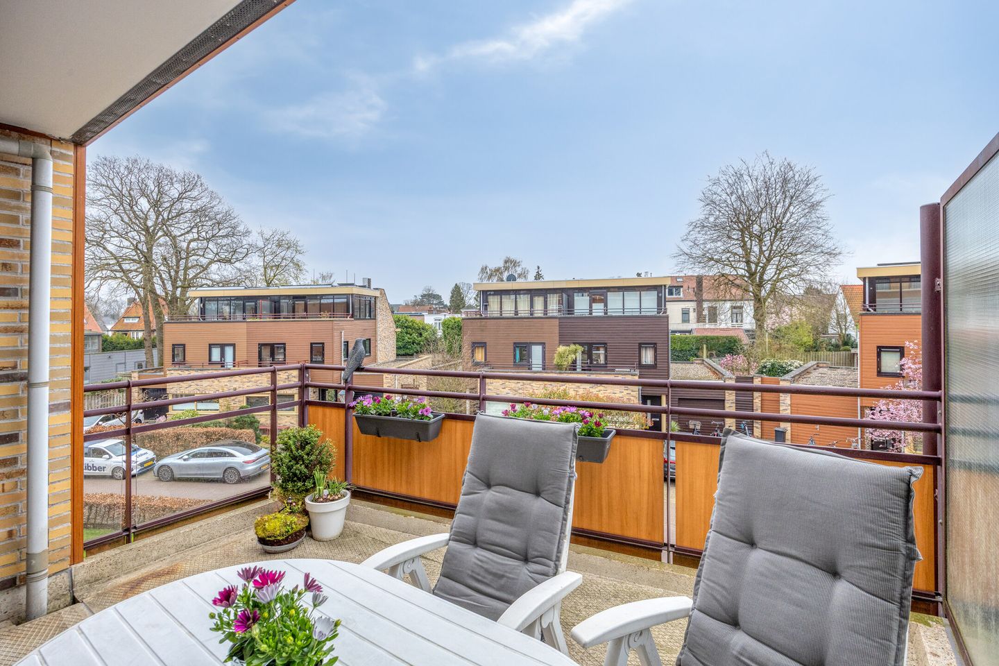 Photo 14 of Zeshoven 39