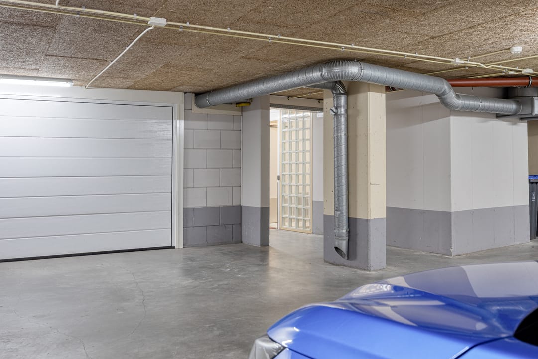 Photo 31 of Zeshoven 39