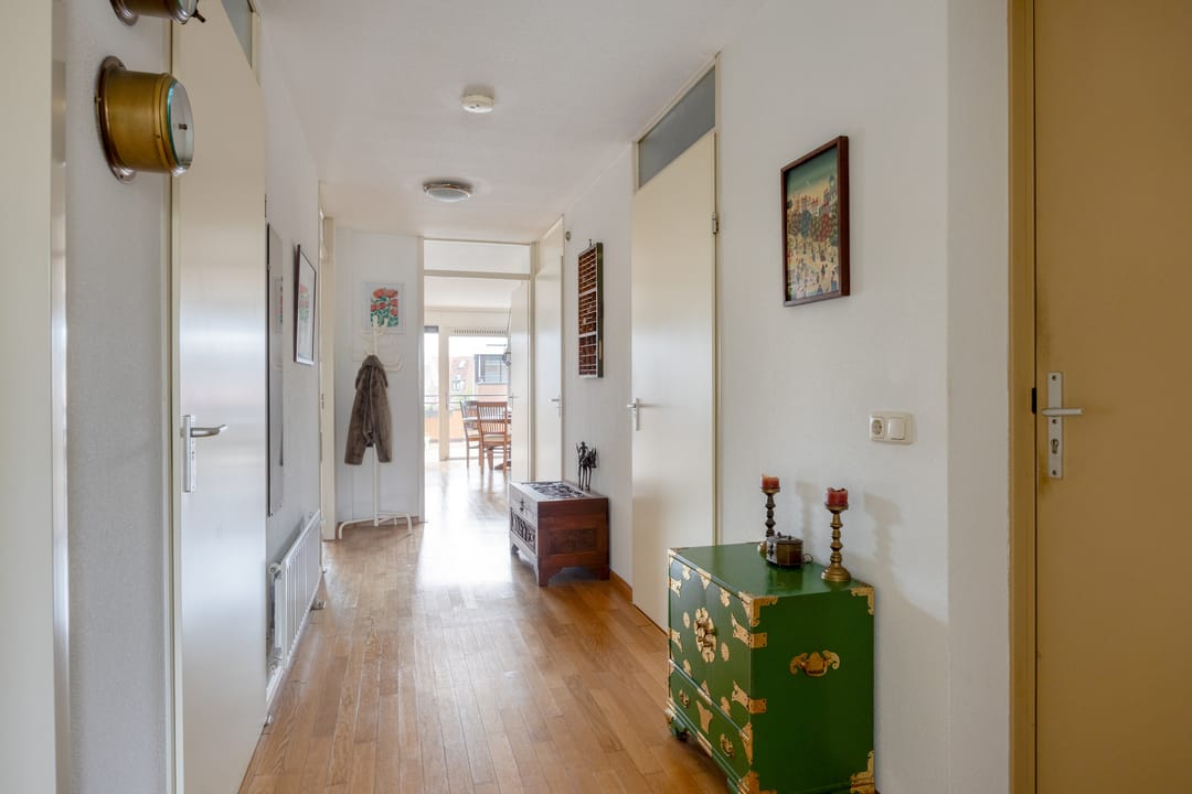 Photo 26 of Zeshoven 39