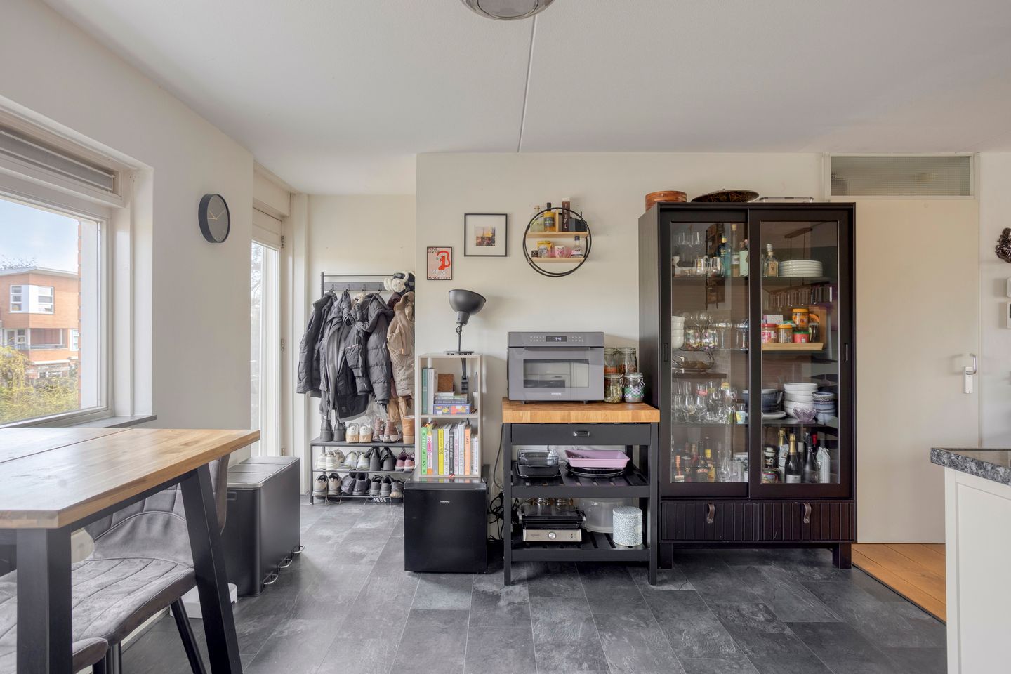 Foto 10 van Kikkerbeet 67-B