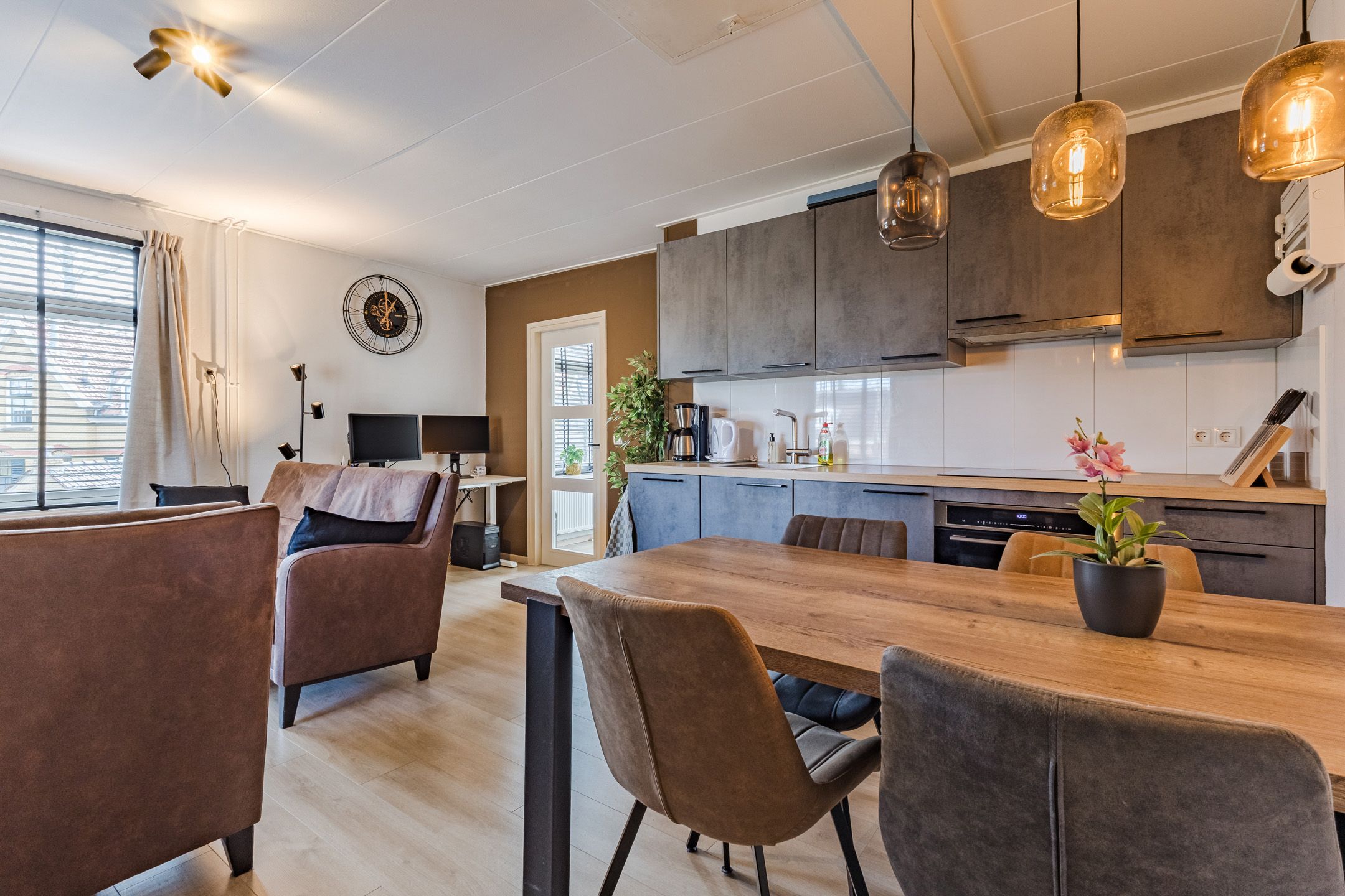 Photo 9 of Rentenierstraat 36-B