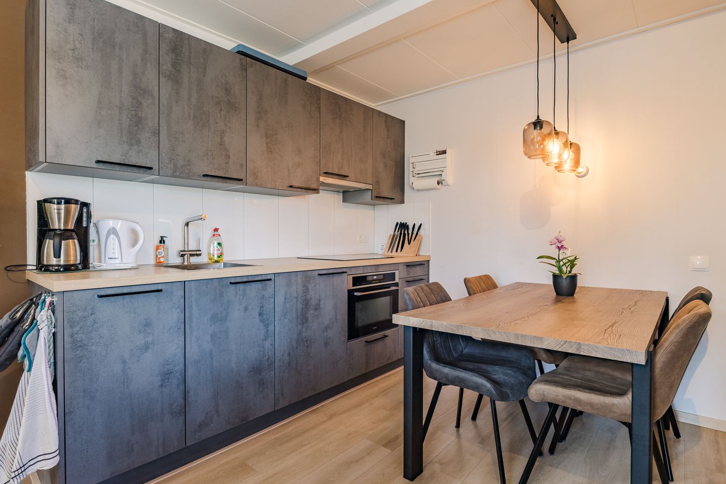 Photo 10 of Rentenierstraat 36-B