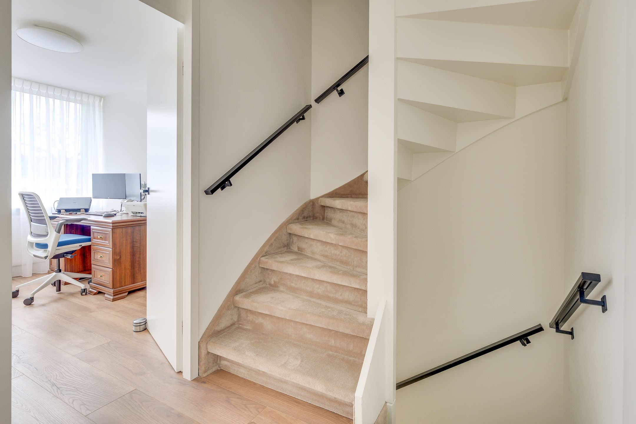 Photo 33 of Ulenpas 9