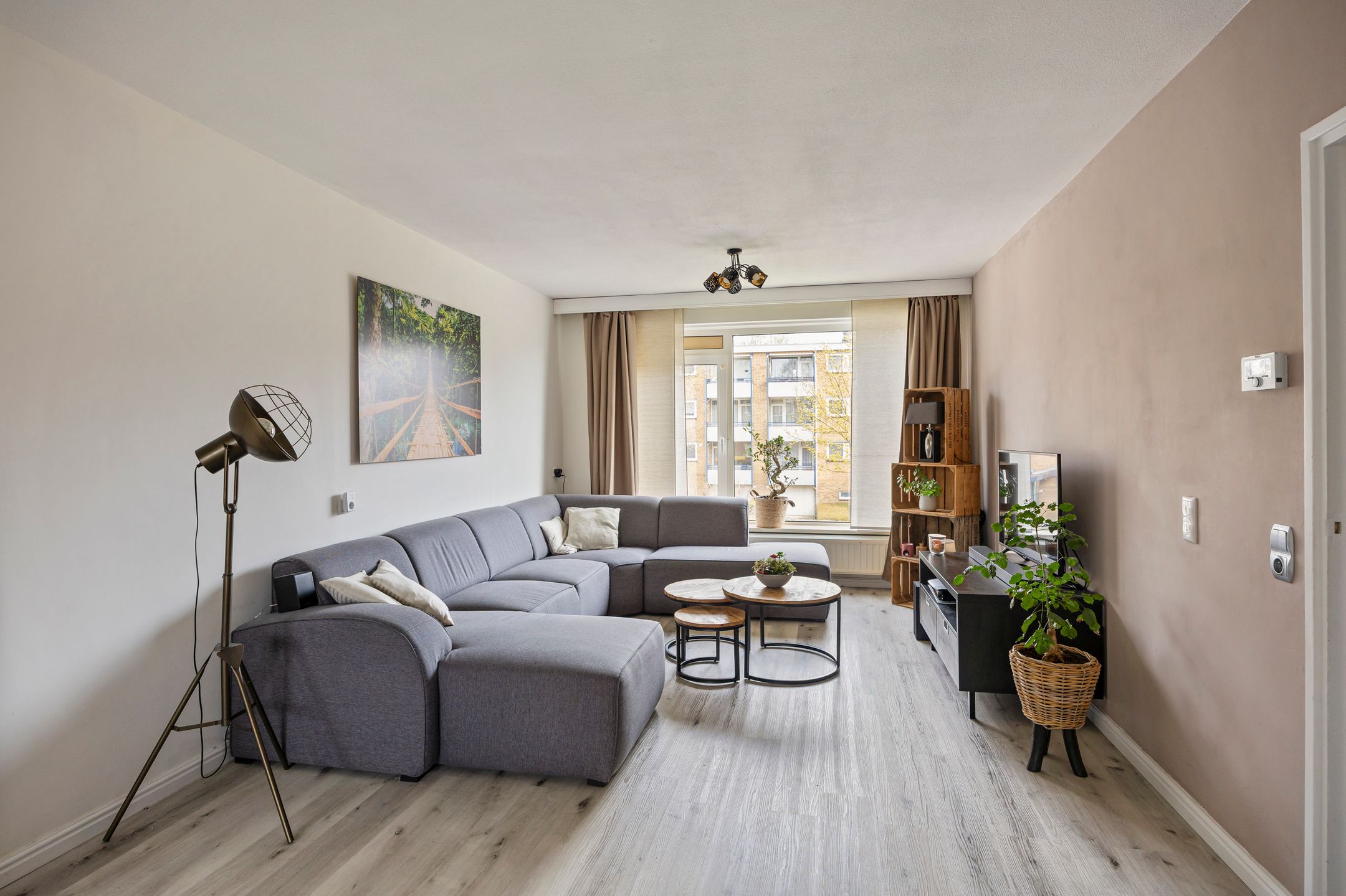 Foto 18 van Leliestraat 58