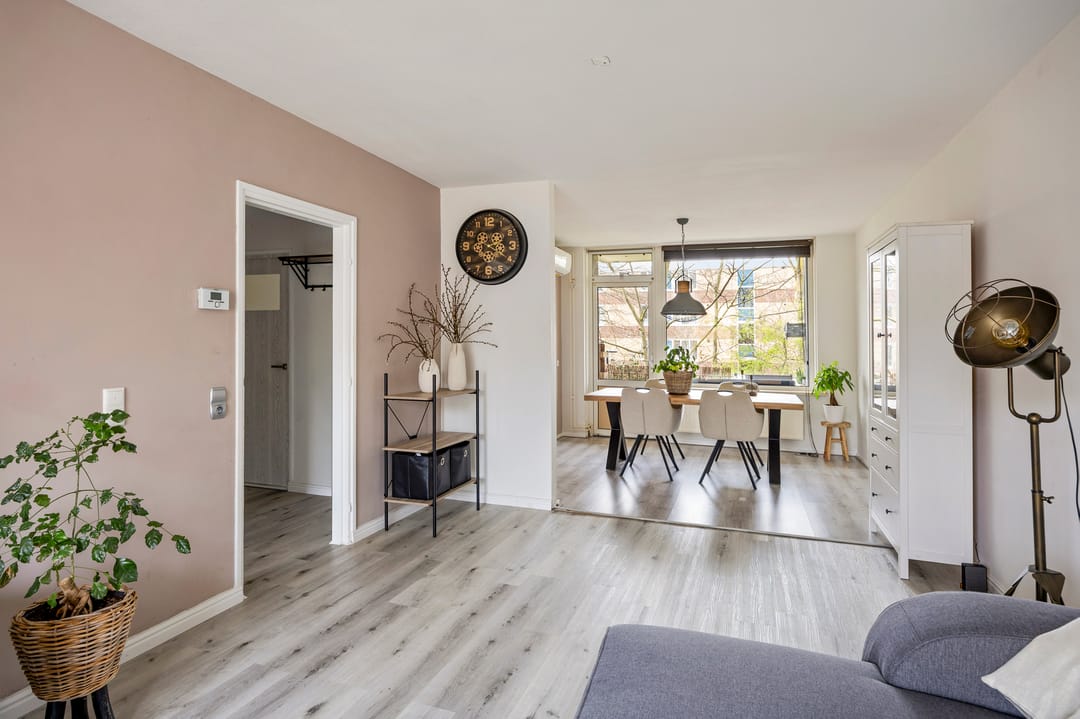 Foto 16 van Leliestraat 58