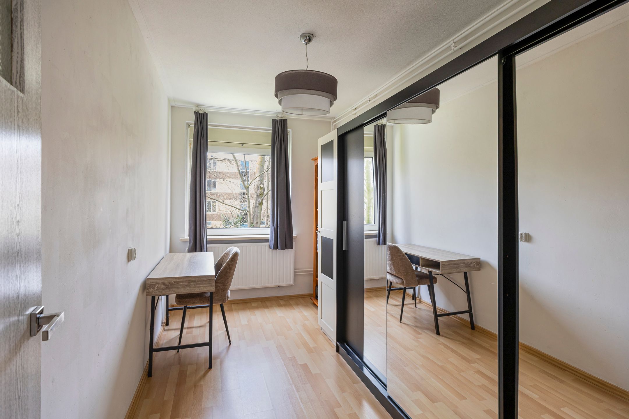 Foto 30 van Leliestraat 58