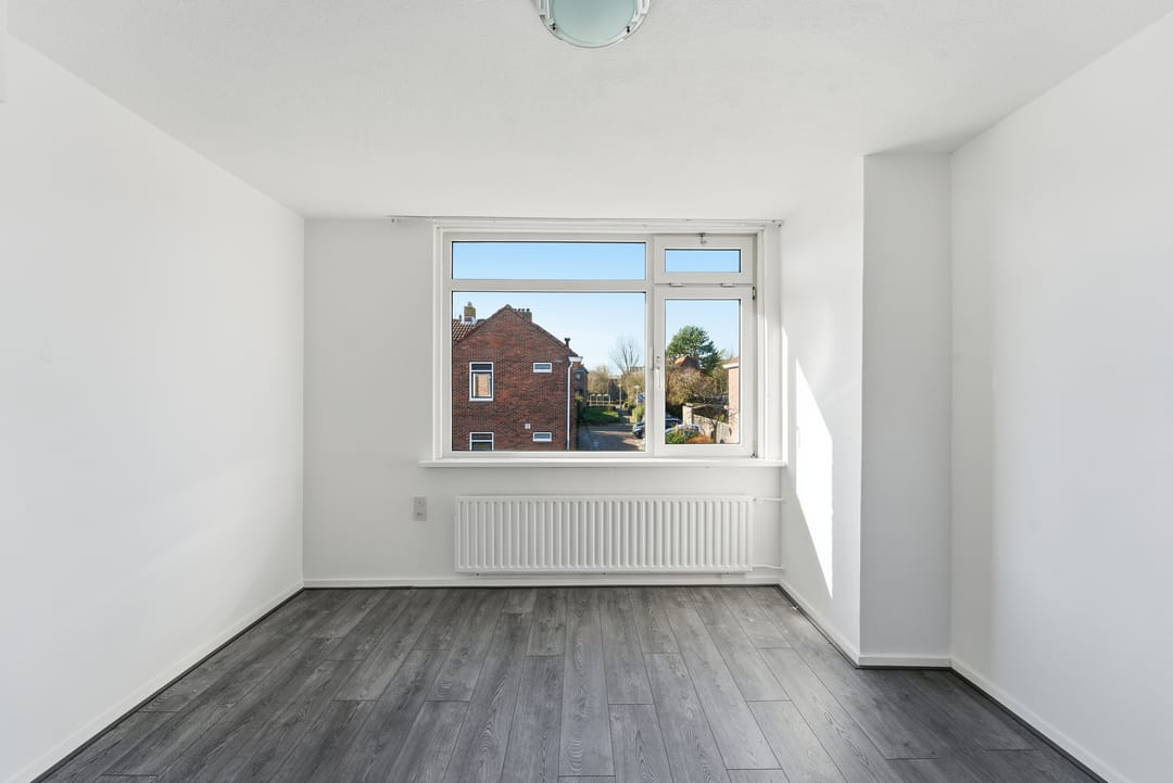 Photo 13 of Leeghwaterstraat 84