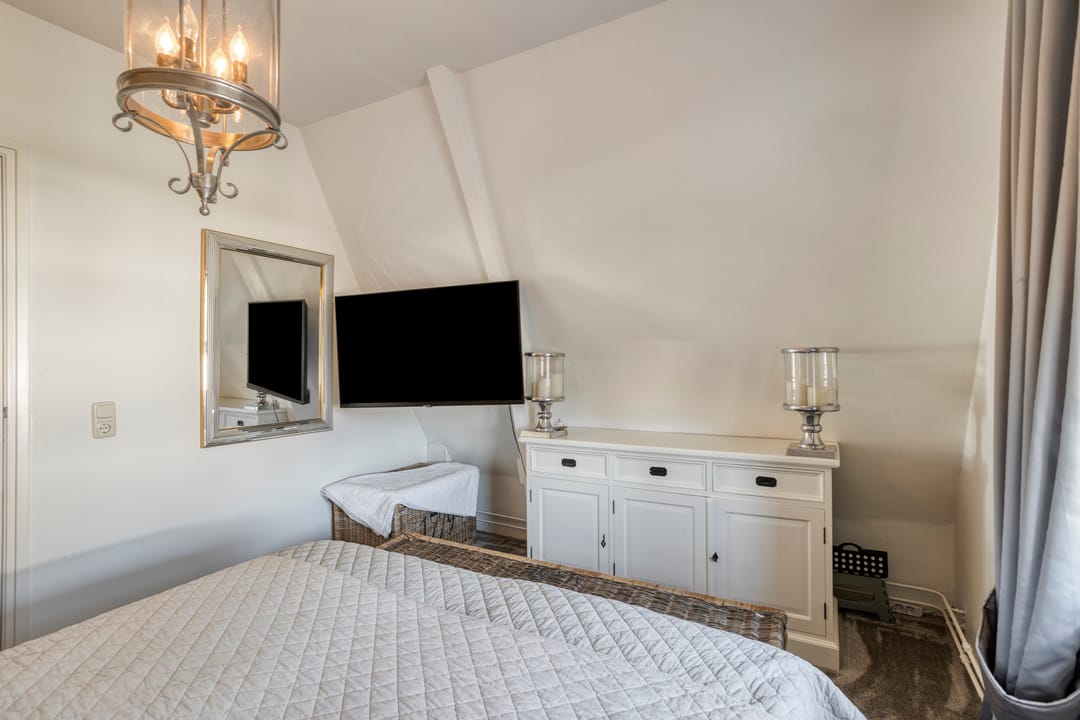 Foto 22 van van Riebeeckstraat 4