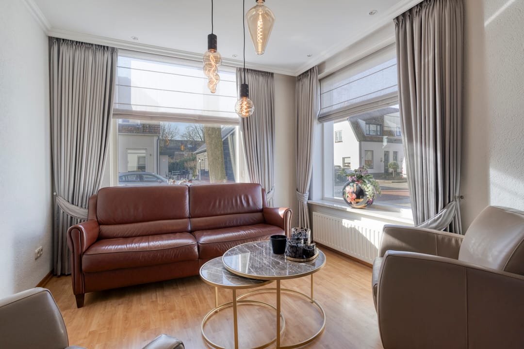 Foto 7 van van Riebeeckstraat 4