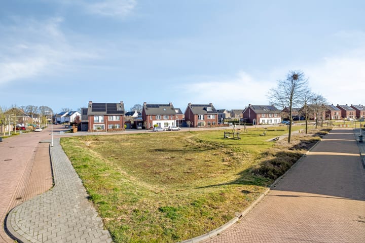 Photo 3 of Koninginnepage 9